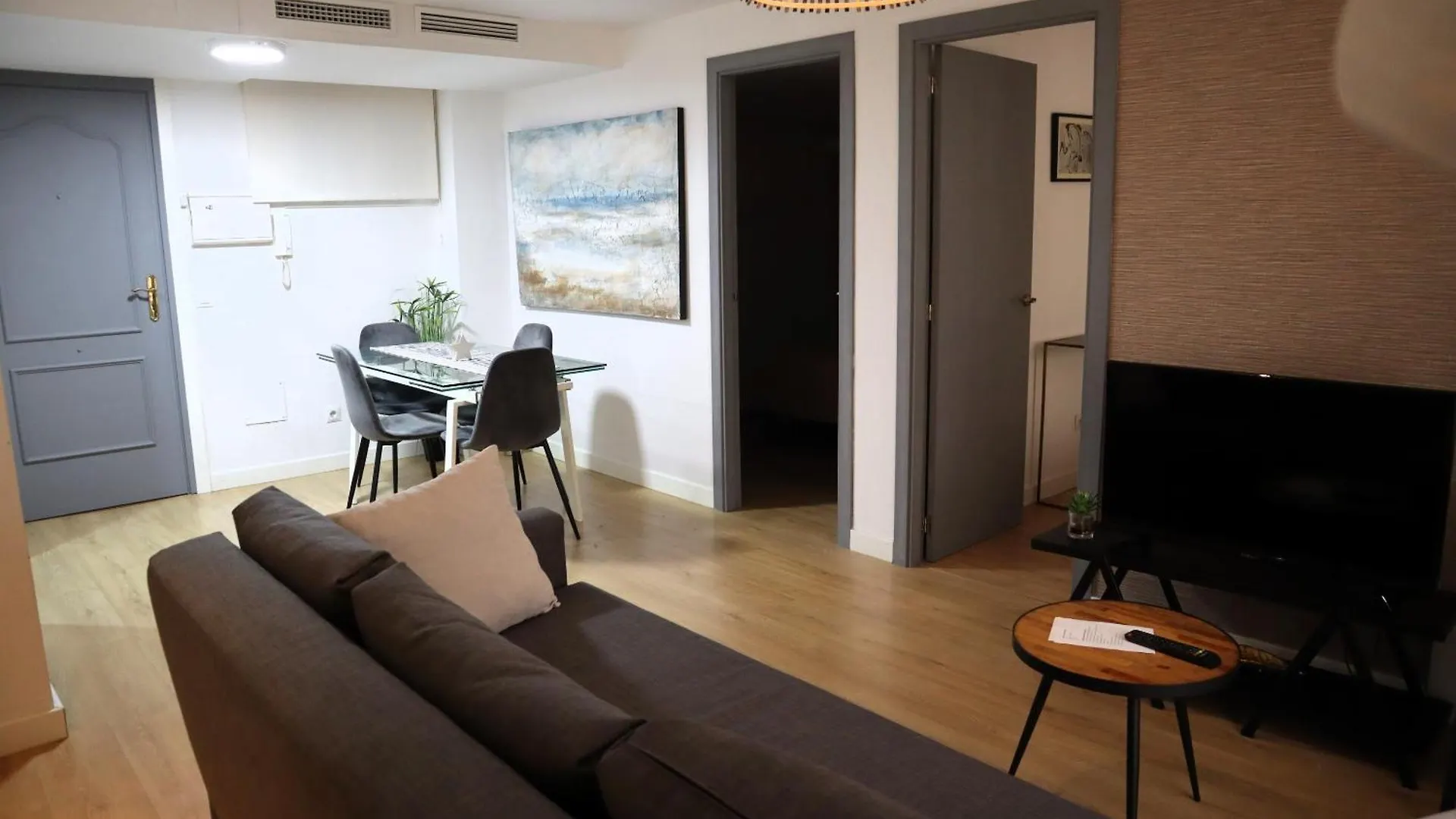 Merced10 1A Malaga Apartment