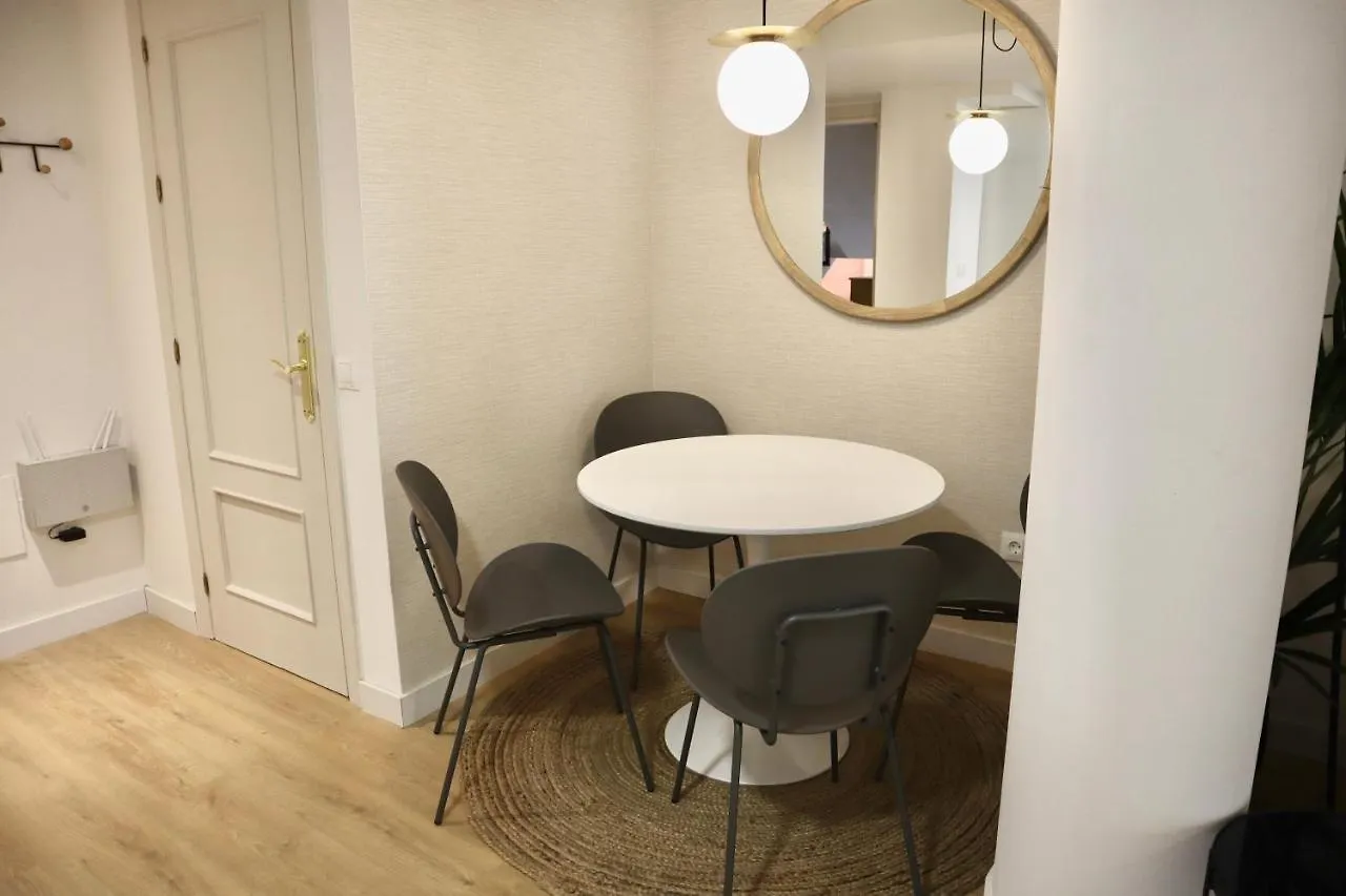 Merced10 1A Malaga Apartment